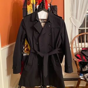 Burberry Kensington Trench Coat